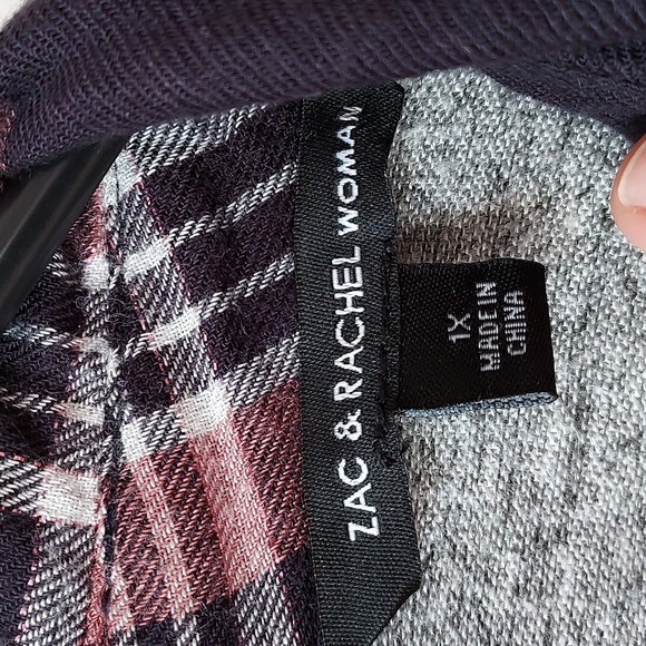 Zac & Rachel 1x long sleeve top w/ flannel as collar and bottom - Picture 4 of 12